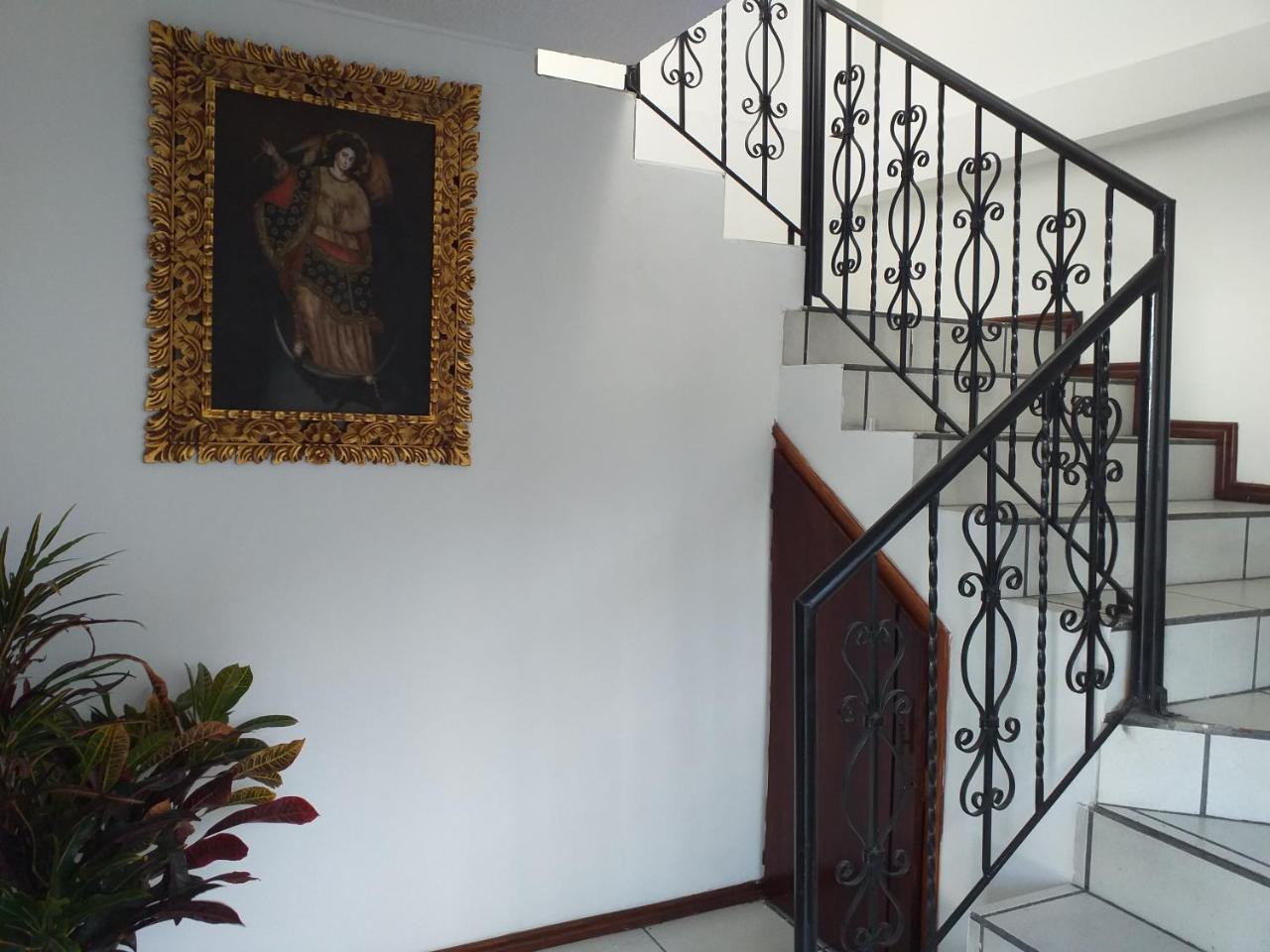 Hotel Casa Del Peregrino Santo Thomas à Baños Extérieur photo